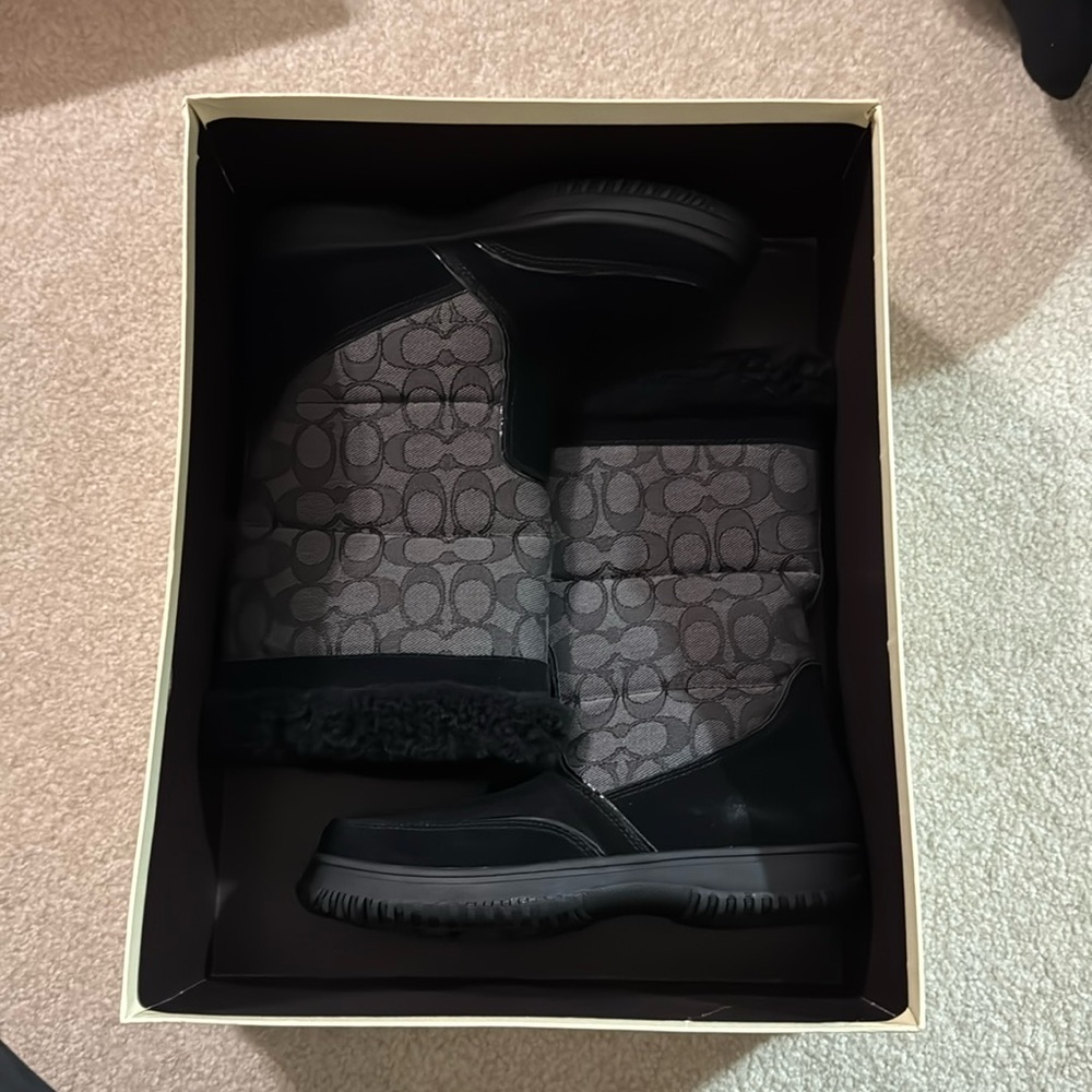 COACH WINTER BOOTS
